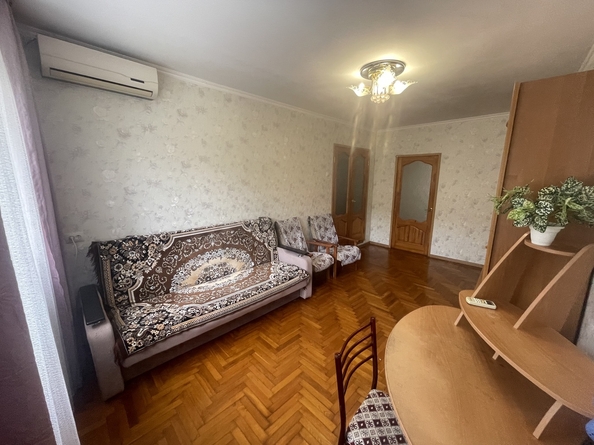 
   Продам 3-комнатную, 60 м², Краснозеленых ул, 7

. Фото 4.