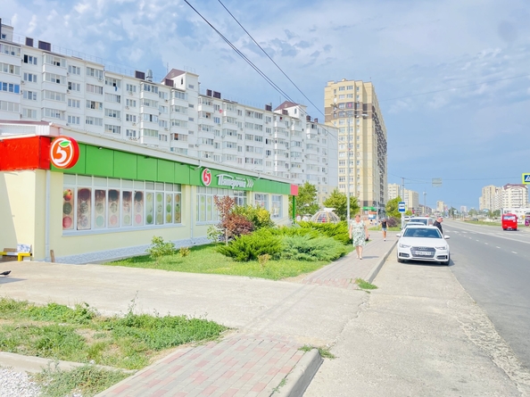 
   Продам 1-комнатную, 37 м², Ленина ул, 190к2

. Фото 17.