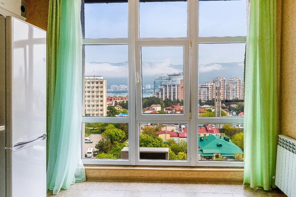 
   Продам 2-комнатную, 50 м², Крымская ул, д 19

. Фото 1.