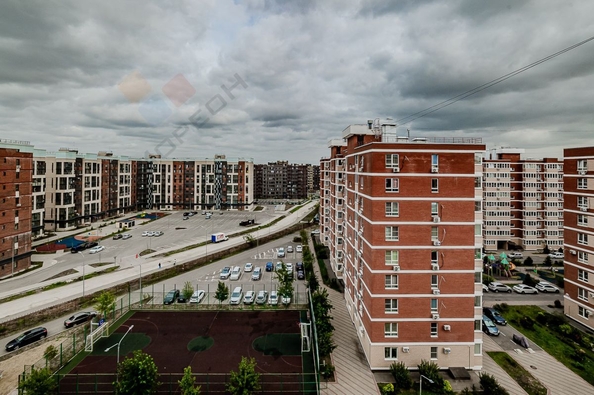 
   Продам 1-комнатную, 31.9 м², Западный Обход ул, 42/3к3

. Фото 15.