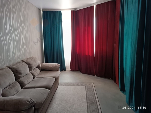 
   Продам 1-комнатную, 38.5 м², Садовое кольцо ул, 3

. Фото 2.