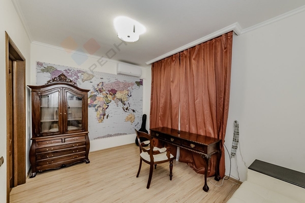 
   Продам дом, 349.3 м², Краснодар

. Фото 19.