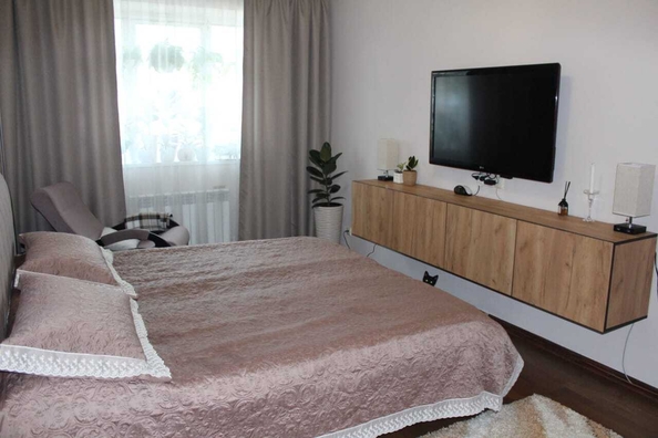 
   Продам 3-комнатную, 90 м², Ленина ул, 178к1

. Фото 9.