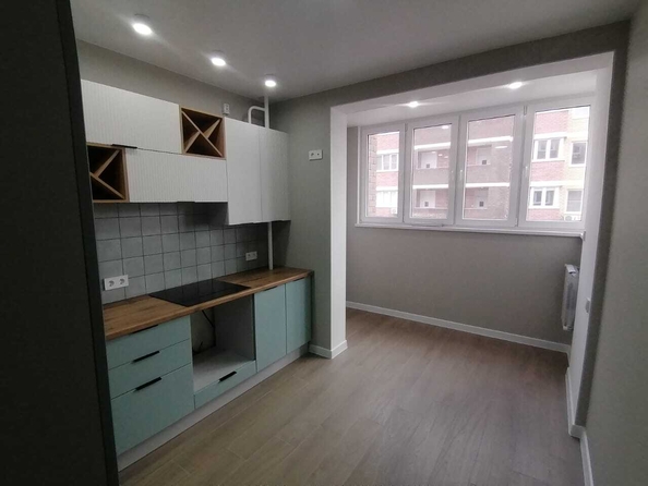 
   Продам 1-комнатную, 37 м², Крестьянская ул, 27к6

. Фото 2.