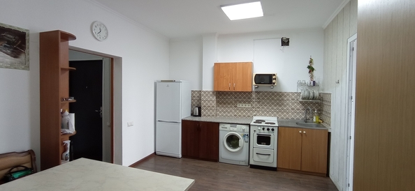 
   Продам 2-комнатную, 75 м², Объездная ул, 9

. Фото 3.