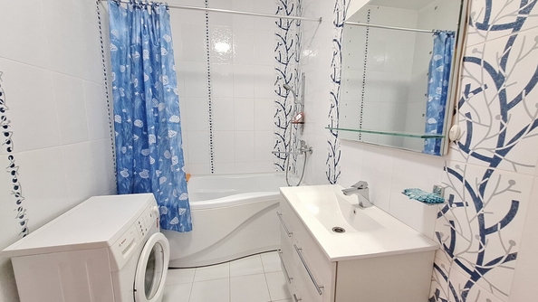 
   Продам 2-комнатную, 71 м², Краснозеленых ул, 29/1

. Фото 18.