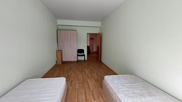 
   Продам 3-комнатную, 87 м², Крымская ул, 244

. Фото 8.