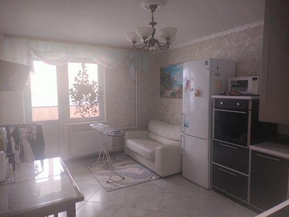 
   Продам 2-комнатную, 74 м², Маршала Жукова ул, к 6

. Фото 1.