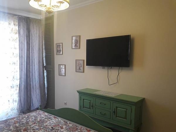 
   Продам 3-комнатную, 88.6 м², Романтиков ул, 2/5

. Фото 2.