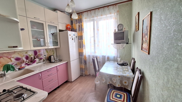 
   Продам 2-комнатную, 54 м², Парковая ул, 64Ак9

. Фото 8.