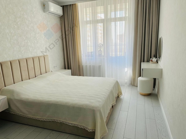 
   Продам 2-комнатную, 50 м², Героя Сарабеева В.И. ул, 5к5

. Фото 3.