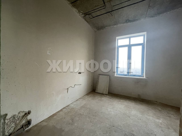 
   Продам 1-комнатную, 36.5 м², Степная ул, 1/1

. Фото 2.