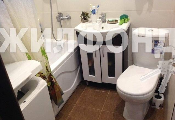 
   Продам 1-комнатную, 40 м², Полтавская ул, 19/6

. Фото 5.