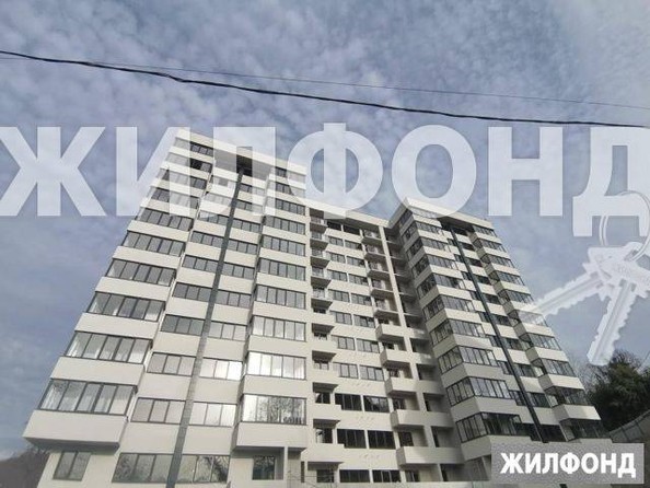 
   Продам 1-комнатную, 37.2 м², Амбровая ул, 10

. Фото 4.