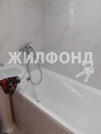 
   Продам 1-комнатную, 40.5 м², Коммунаров ул, 92

. Фото 7.