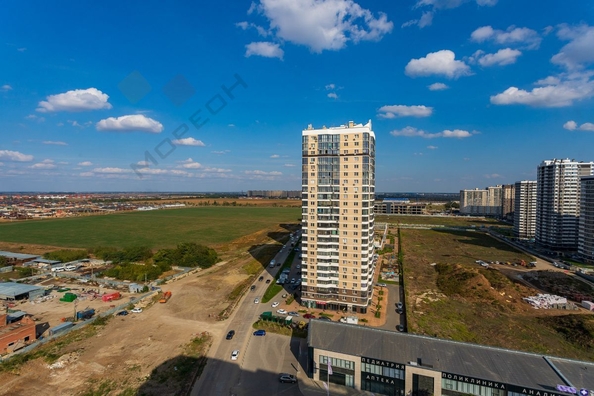 
   Продам 2-комнатную, 61.2 м², Командорская ул, 15

. Фото 16.