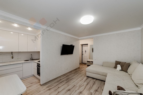 
   Продам 2-комнатную, 43.2 м², Темрюкская ул, 70

. Фото 2.