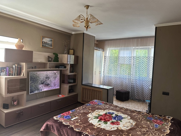 
   Продам 2-комнатную, 56 м², Победы ул, 172А

. Фото 3.