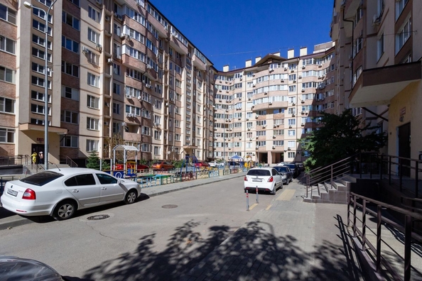 
   Продам студию, 33.6 м², Селезнева ул, 4/10

. Фото 3.