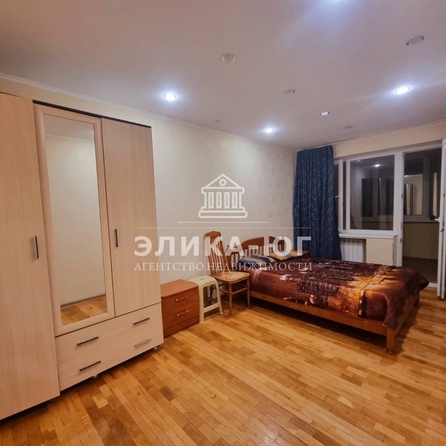 
   Продам 2-комнатную, 42.6 м², 1-й мкр

. Фото 3.