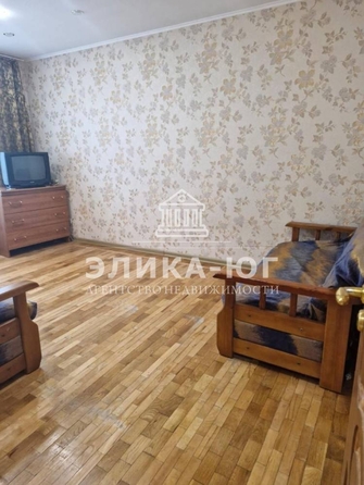 
  Продается 2-комн. квартира, 42.6 м², 1-й мкр
. Фото 11.
