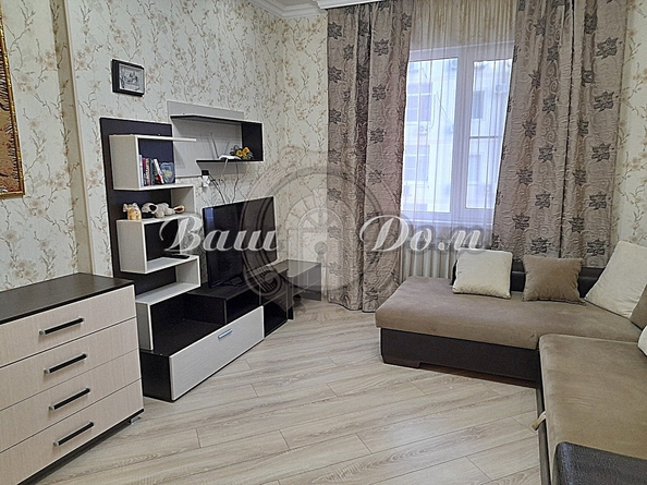 
   Продам 1-комнатную, 51 м², Южная ул, 35/2

. Фото 2.