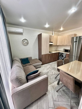 
   Продам 2-комнатную, 37.5 м², Школьная ул, 44

. Фото 3.