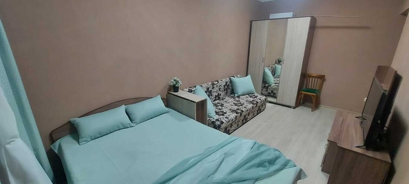 
   Продам 1-комнатную, 32 м², Парковая ул, 64Ак3

. Фото 3.