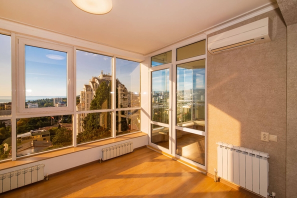 
   Продам 2-комнатную, 100 м², Первомайская ул, 19

. Фото 10.