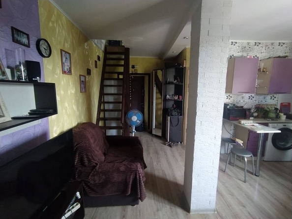 
   Продам 1-комнатную, 32 м², Фадеева ул, 24

. Фото 1.