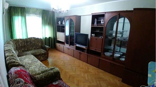 
   Продам 3-комнатную, 67 м², Чайковского ул, 8

. Фото 10.