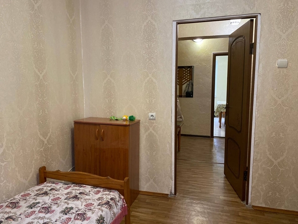 
   Продам 3-комнатную, 75.7 м², Победы ул, 111

. Фото 20.