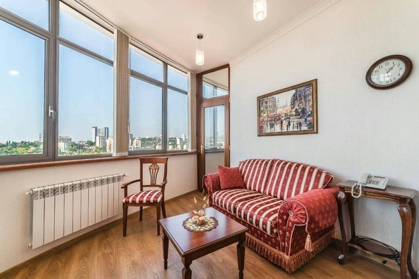 
   Продам 2-комнатную, 53 м², Карла Либкнехта ул, 13

. Фото 11.