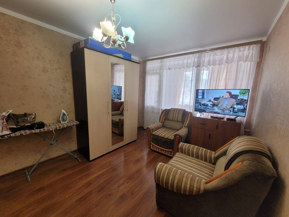 
   Продам 1-комнатную, 32 м², Калинина ул, 37

. Фото 1.