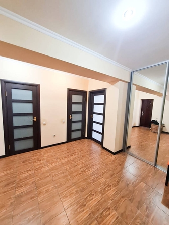 
   Продам 4-комнатную, 146.5 м², Кирпичная ул, 6/1

. Фото 7.