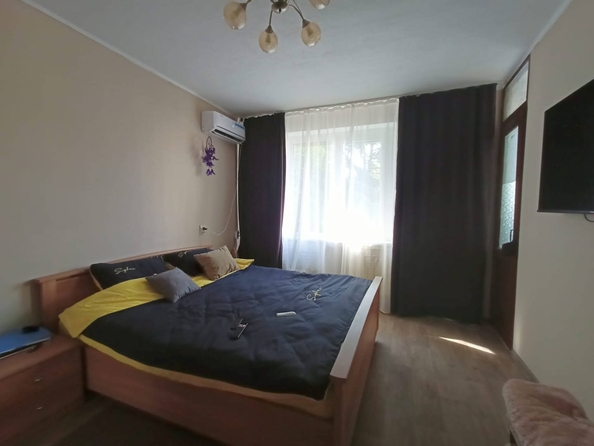 
   Продам 2-комнатную, 59.7 м², Голубые дали ул, 25

. Фото 5.