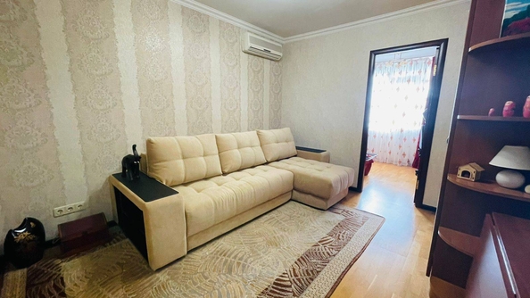 
   Продам 3-комнатную, 71 м², Голубые дали ул, 7

. Фото 1.