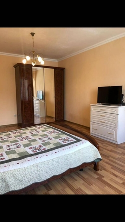 
   Продам 1-комнатную, 44.3 м², Макаренко ул, 6/19

. Фото 1.