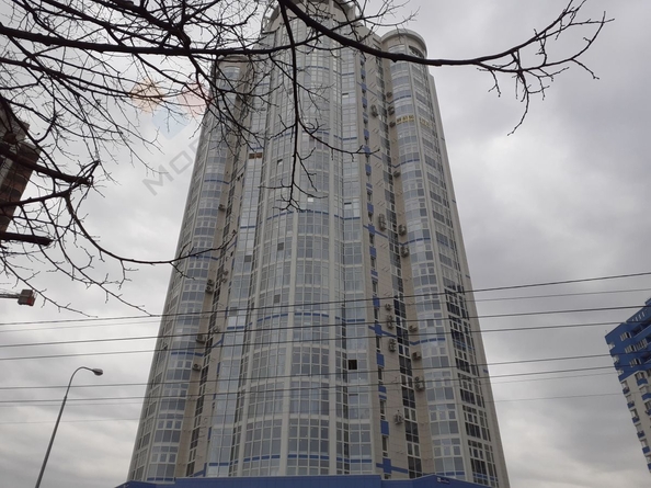 
   Продам 1-комнатную, 50.5 м², Шоссе Нефтяников ул, 18к2

. Фото 10.