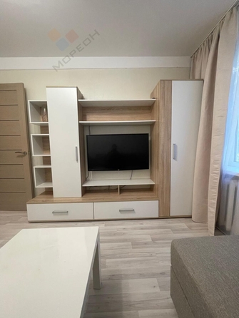 
   Продам 1-комнатную, 28 м², Гидростроителей ул, 37

. Фото 5.