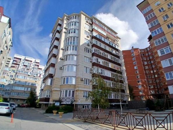 
   Продам 1-комнатную, 52 м², Лермонтова ул, 116Д

. Фото 1.