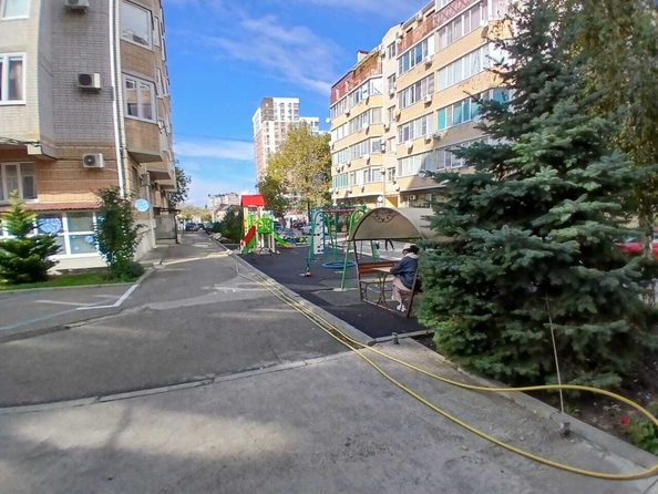 
   Продам 1-комнатную, 52 м², Лермонтова ул, 116Д

. Фото 25.