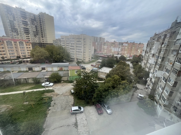 
   Продам 2-комнатную, 66 м², Ленина ул, 175

. Фото 10.