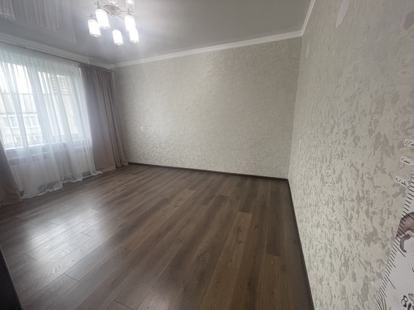 
   Продам 2-комнатную, 66 м², Ленина ул, 175

. Фото 20.