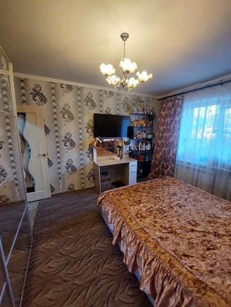 
   Продам 2-комнатную, 56 м², Парус мкр, д 11

. Фото 8.