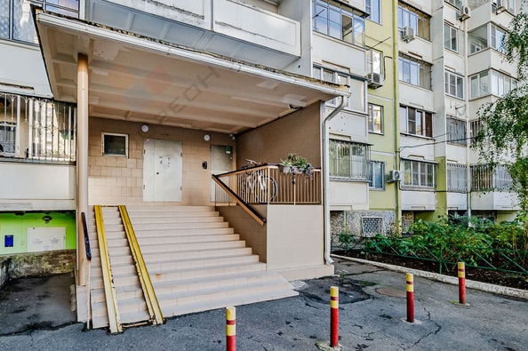 
   Продам 2-комнатную, 67.8 м², Академика Лукьяненко П.П. ул, 103

. Фото 18.