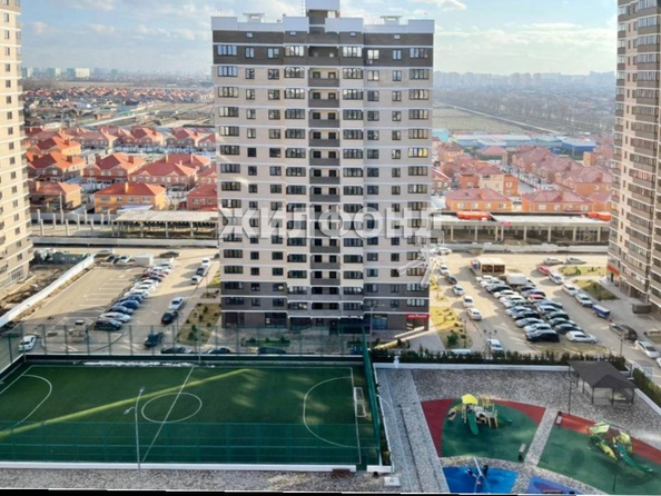 
   Продам 3-комнатную, 72 м², Адмирала Серебрякова ул, 3к2

. Фото 7.