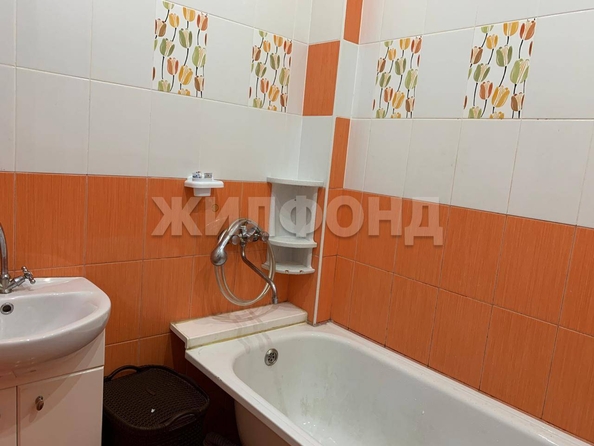 
   Продам 2-комнатную, 56 м², Троицкая (Адлерский р-н) ул, 46

. Фото 6.