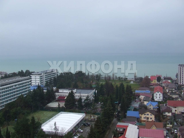 
   Продам 2-комнатную, 56.2 м², Ленина ул, 298б

. Фото 1.