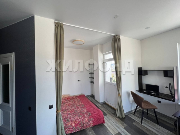 
   Продам 2-комнатную, 46.1 м², Мира пер, 98А

. Фото 17.